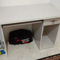 میز کامپیوتر و تحریر