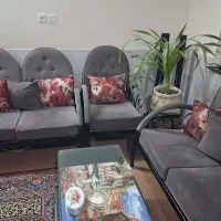 فروش مبل به همراه میز وسط و میز عسلی|مبلمان خانگی و میز عسلی|قزوین, |دیوار