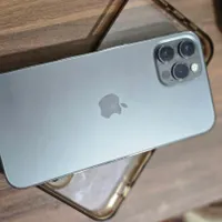 اپل iPhone 12 Pro با حافظهٔ ۲۵۶ گیگابایت
