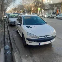 ۲۰۶  V8 sd مدل ۹۵ بی رنگ و کم کار و تمیز فنی سآلم