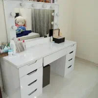 میز آرایشی ام دی اف