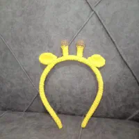 تل بافتنی  خرگوش و زرافه