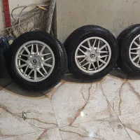 رینگ خرچنگی و لاستیک درحد نو سایز ۱۵