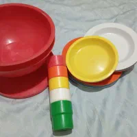 ظرف پلاستیکی
