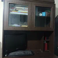 میز تحریر و میز کامپیوتر