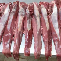 پخش گوشت گوساله و گوسفندی و مرغ تازه و منجمد