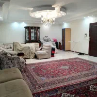 آپارتمان در خیابان ایران