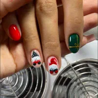 کاشت ناخن با زمان پایین و کم هزینه نوبت دهی فوری