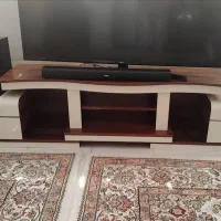 میززیر تلویزیونی