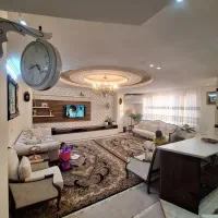 واحد ۱۰۲ متری خوش نقشه