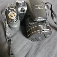 دوربین دیجیتال فوجی S4000