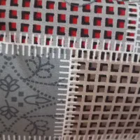 یک عدد تشک پشمی دست دوز