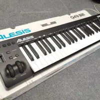 میدی کنترلر Alesis Q49 MKII