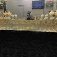 به روزترین طلاها‌باکمترین اجرت(انگشتر،دستبندوغیره)|جواهرات|اصفهان, بهارستان|دیوار