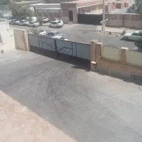 کارگر شب کار آقا کارخانه سوسیس و کالباس