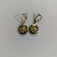 یک جفت گوشواره  ورساچ
