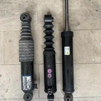 کمک سورنتو و سانتافه۲۰۰۸ تا ۲۰۱۸ استوک.اصلی