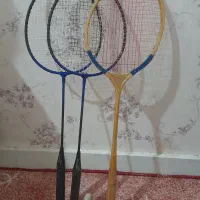 راکت بدمینتون همراه توپ