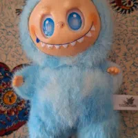 عروسک لبوبو|اسباب‌بازی بچه|کیش, |دیوار