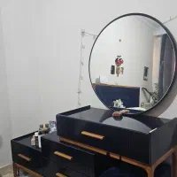 دراور ۴ کشو و آینه