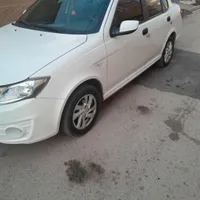 ساینا در حد خشک عروسک