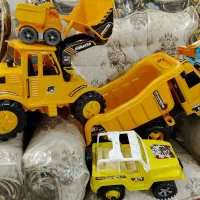 تعدادی ماشین اسباب بازی سایز بزرگ