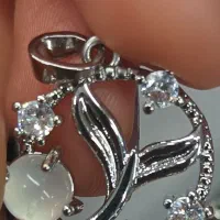 ونکلیف، گردبند، دستبند، هفت گره، اقتصادی