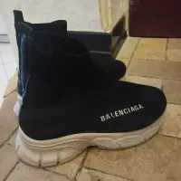 کتونی جورابی بالنسیاگا سایز ۴۰ و سایز ۳۸