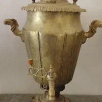 تعدادی سماور ذغالی و گازی