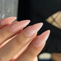 کاشت ناخن 390