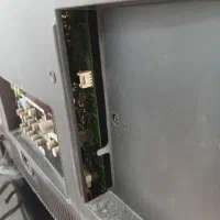 تلویزیون ال سی دی ۳۲ اینچ