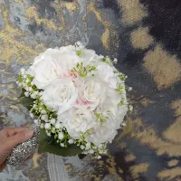 گل مصنوعی امانی لباس عروس