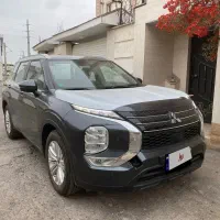 میتسوبیشی اوتلندر ام لاین ۲۰۲۵ ژاپن