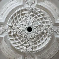 بازسازی و تعمیرات اساسی منازل