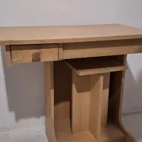 میز چرخ خیاطی