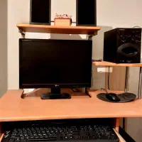 کامپیوتر درحدوتمیز همراه بامیز|رایانه رومیزی|ارومیه, |دیوار