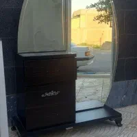 میز آرایشی