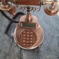 تلفن رومیزی سلطنتی شیک