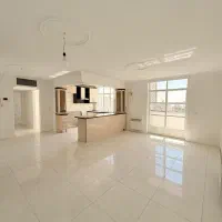 آپارتمان ۱۳۰ متری / نوساز کلید نخورده / ۳ خواب