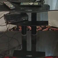 دیجیتال مارک مارشال و میز