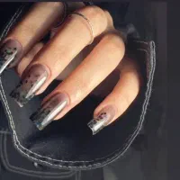 سالن تخصصی ناخن و کراتین مرضیه آدینه
