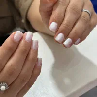 مدل ناخن کاشت و ترمیم رایگان|خدمات آرایشگری و زیبایی|رشت, لاکانی|دیوار