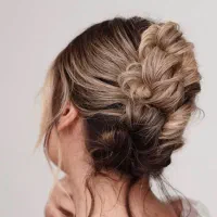 میکاپ شنیون عروس و همراه|خدمات آرایشگری و زیبایی|مشهد, سجاد شهر|دیوار