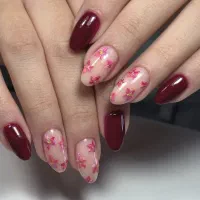 خدمات ناخن به صورت تخصصی با پودر و ژل