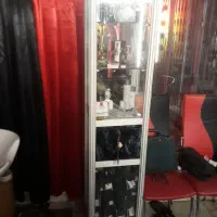 ویترین مغازه