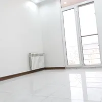 بلوار فردوس  ۷۰ متر دو خواب  رو به آفتاب|فروش آپارتمان|تهران, کوی فردوس|دیوار