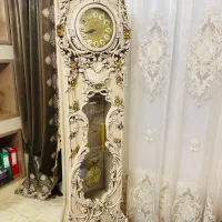 ساعت ایستاده