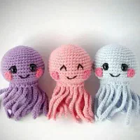 عروسک بافتنی