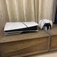 فروش PS5 اسلیم استاندارد ۲ دسته+ پایه شارژ