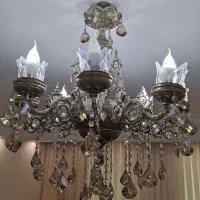 لوستر ۸شاخه در حد نو